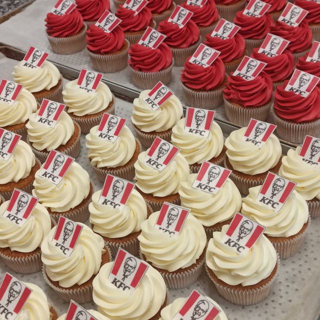 KFC — cupcakes