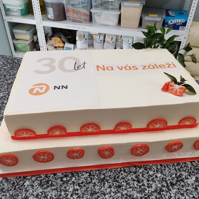 NN — 30 let